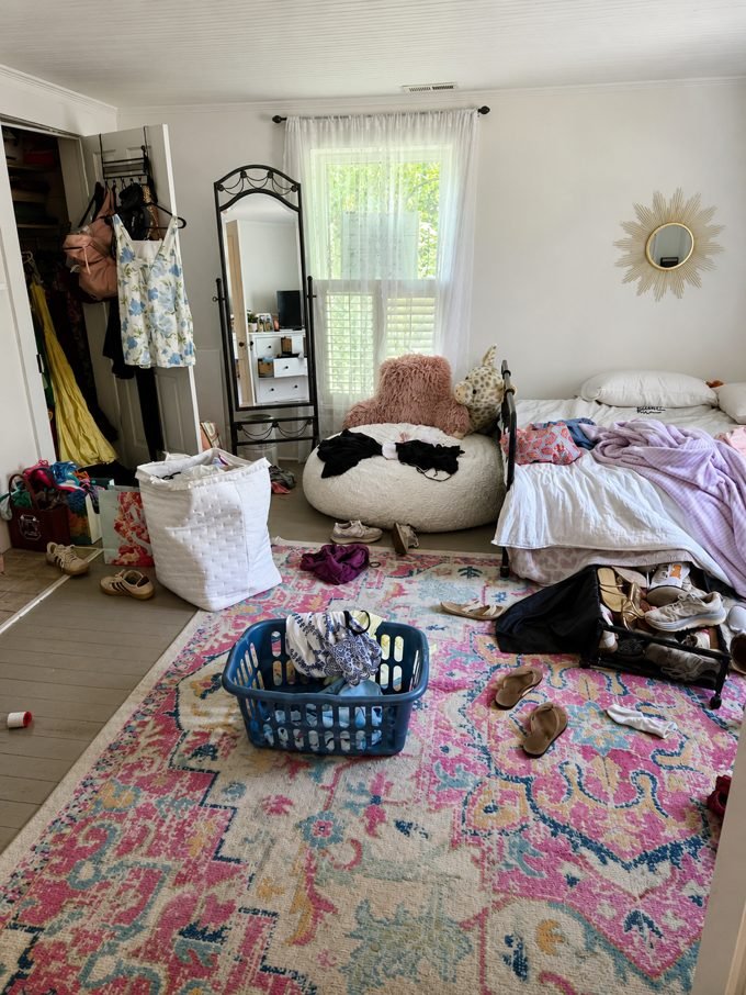 Bedroom before cleaning